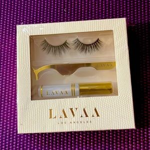 Lavaa lashes - Flirty lash set